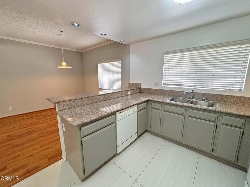 330 California Street B