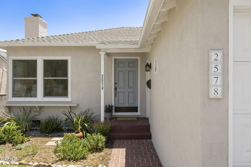2578 New York Drive