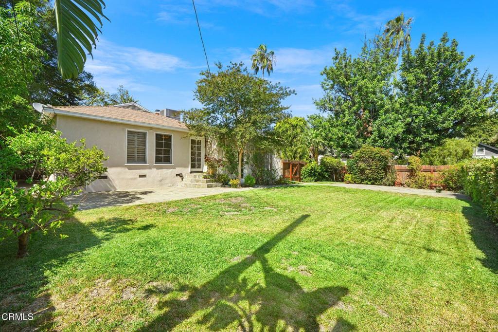 1572 Casa Grande Street