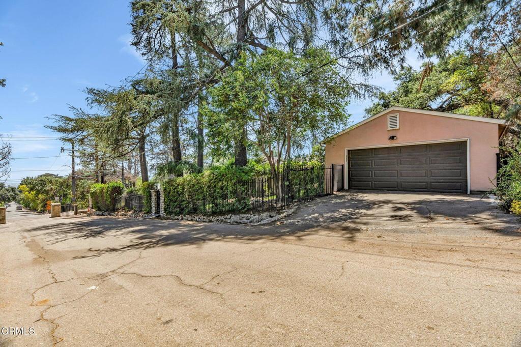 1313 E Palm Street