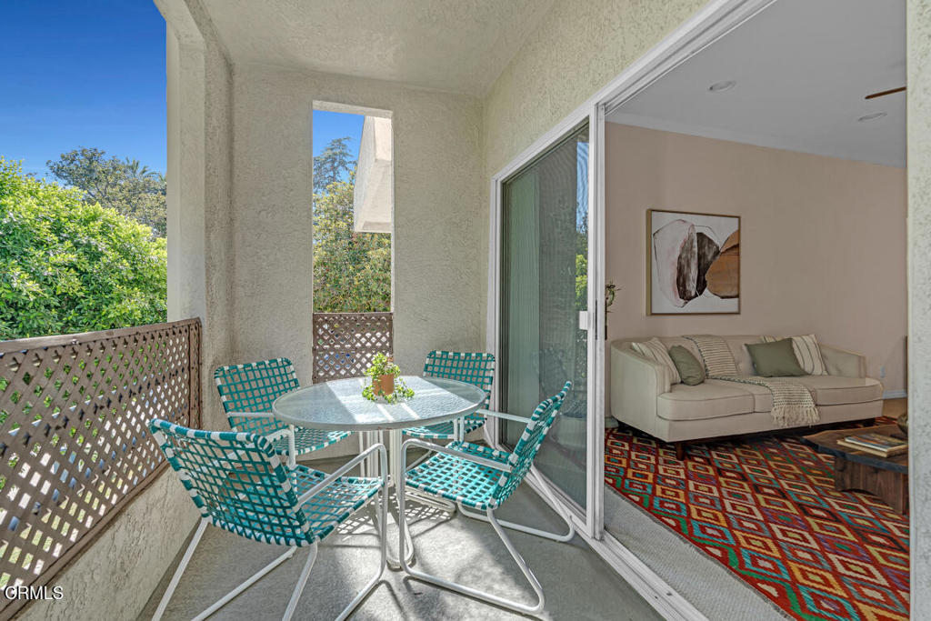300 N El Molino Avenue 201