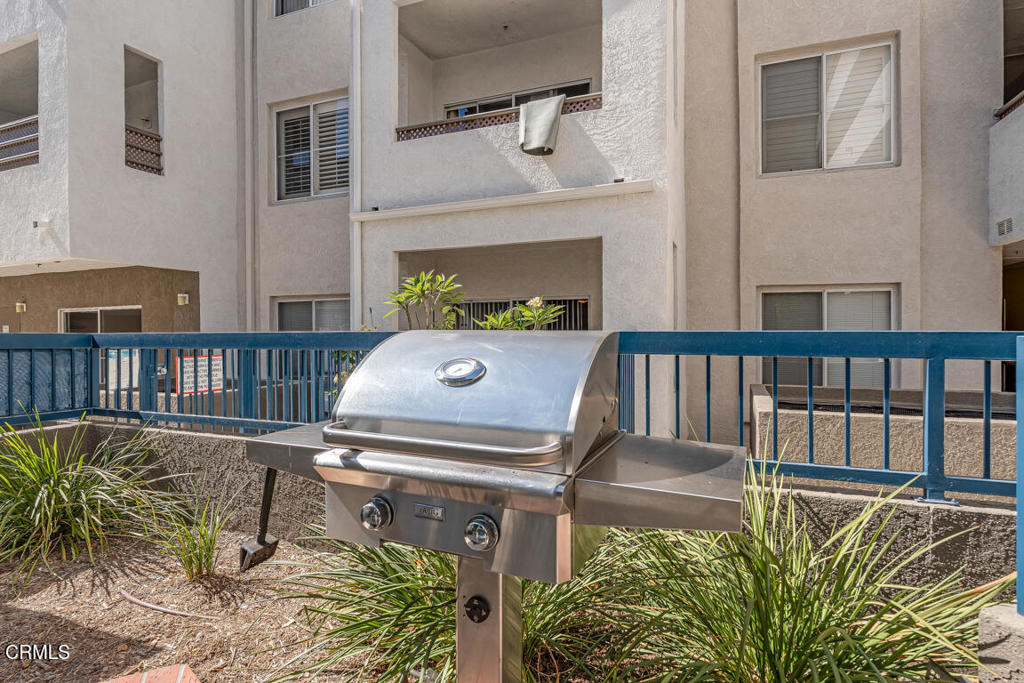 300 N El Molino Avenue 201