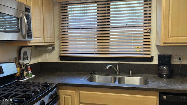 384 S Marengo Avenue