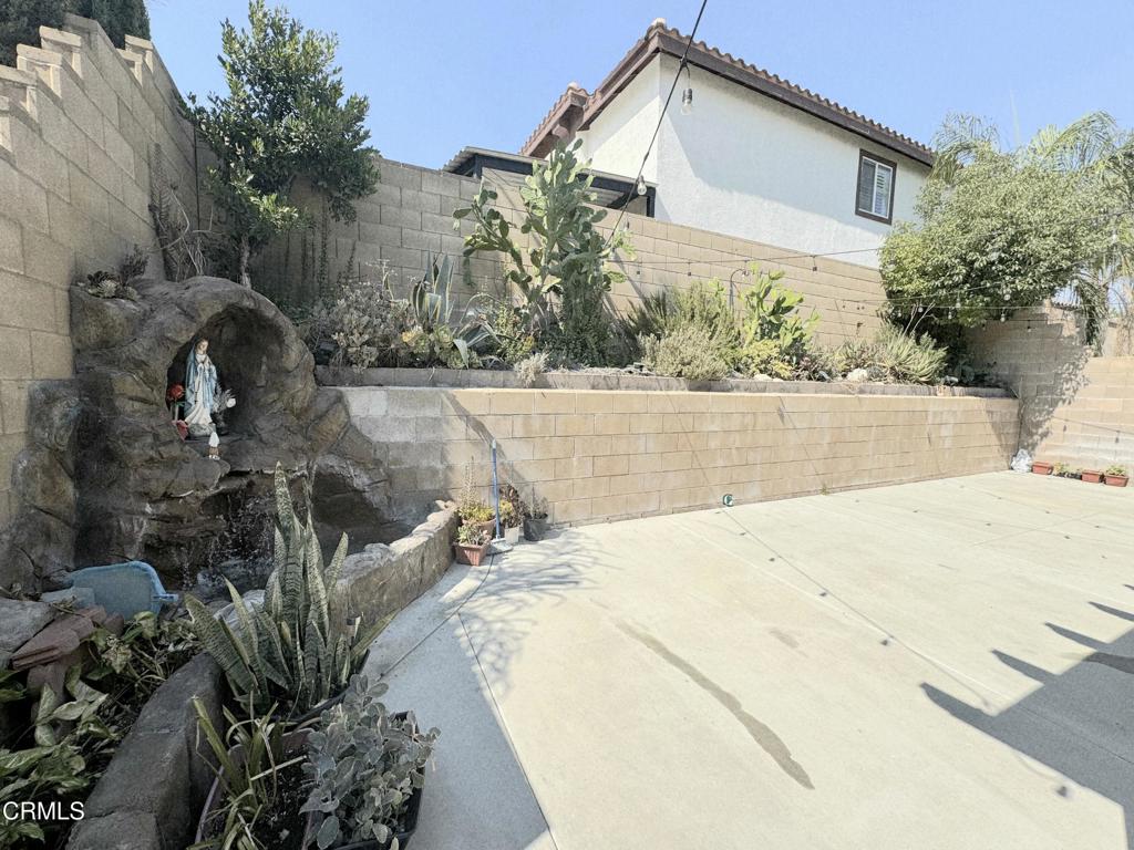 16278 Medinah Street