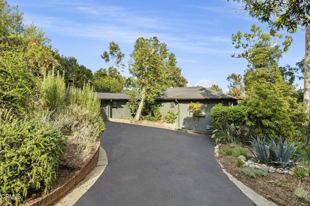 1556 Scenic Drive