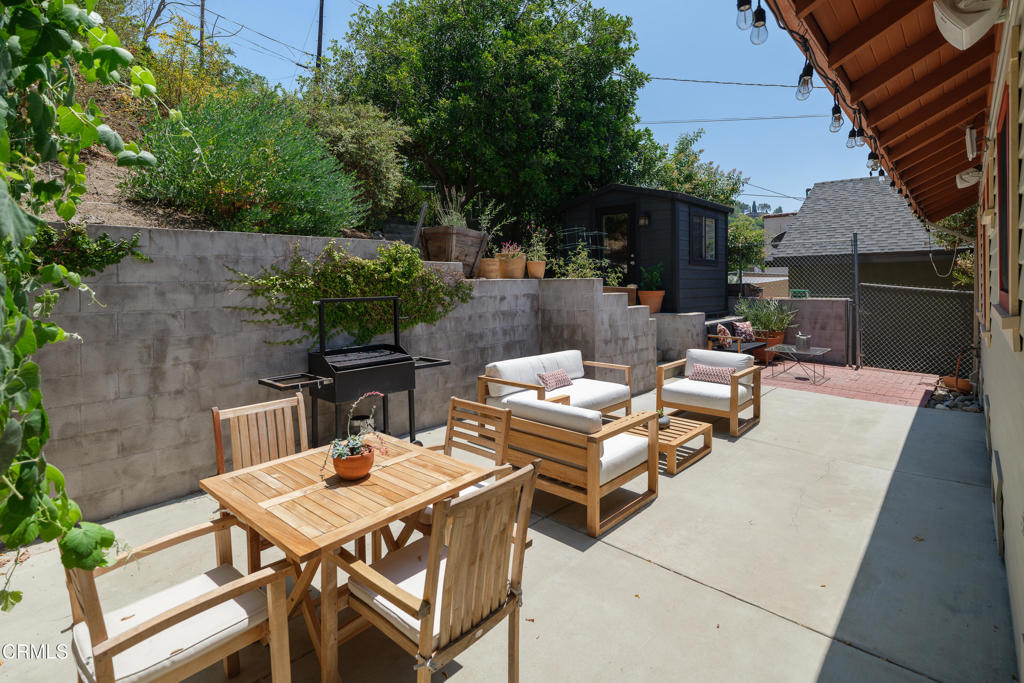 4406 Berenice Avenue