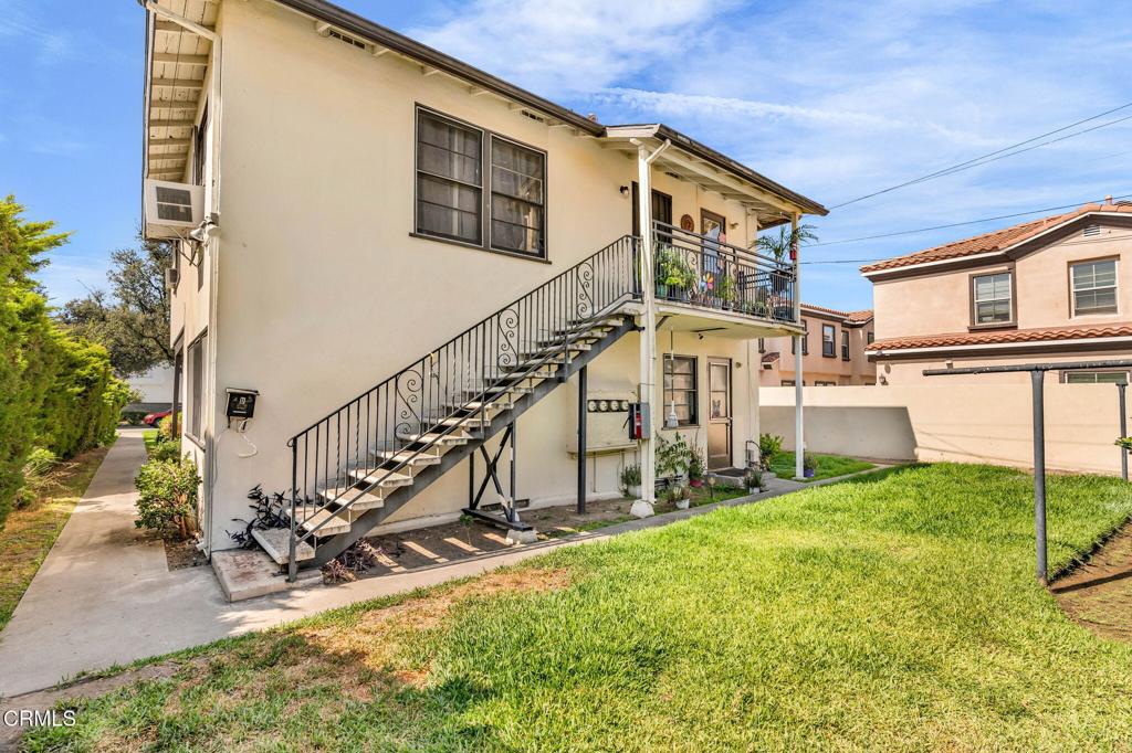 27 Christina Street