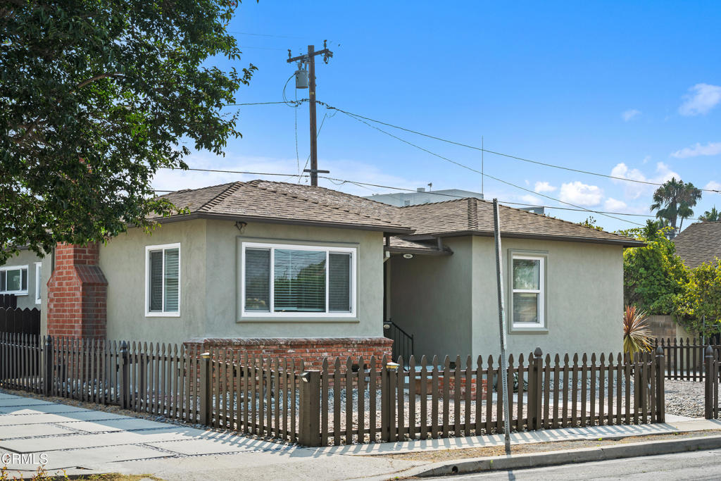 3860 Spad Place