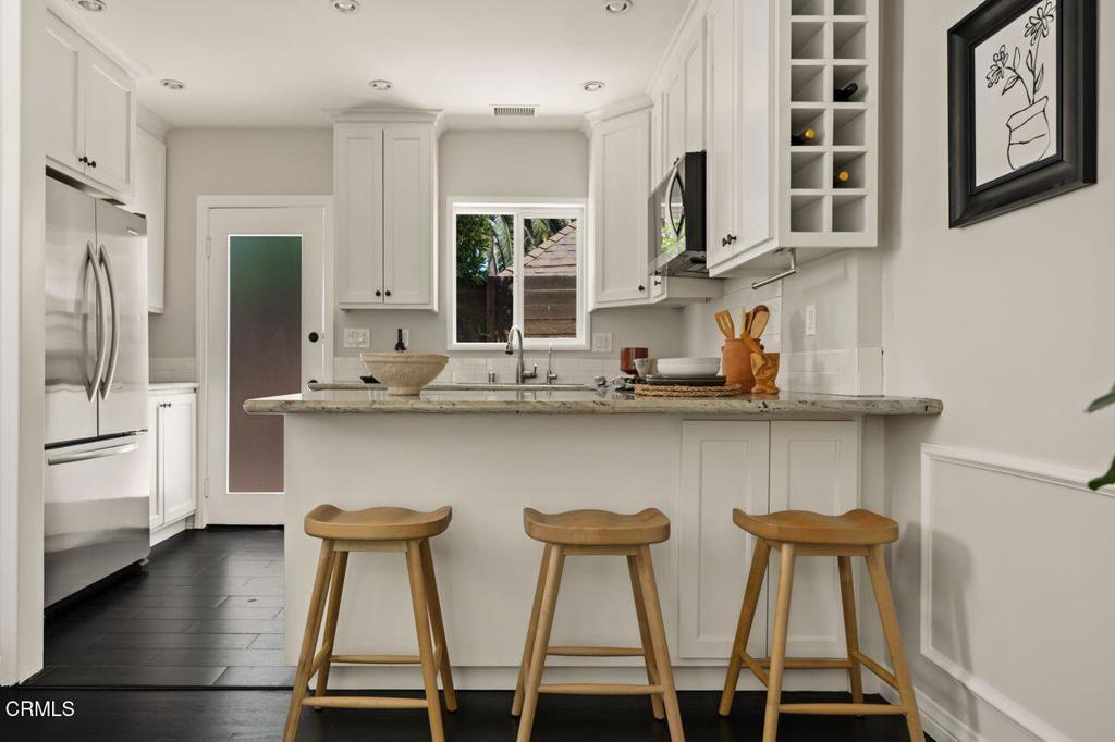 7567 Rosewood Avenue