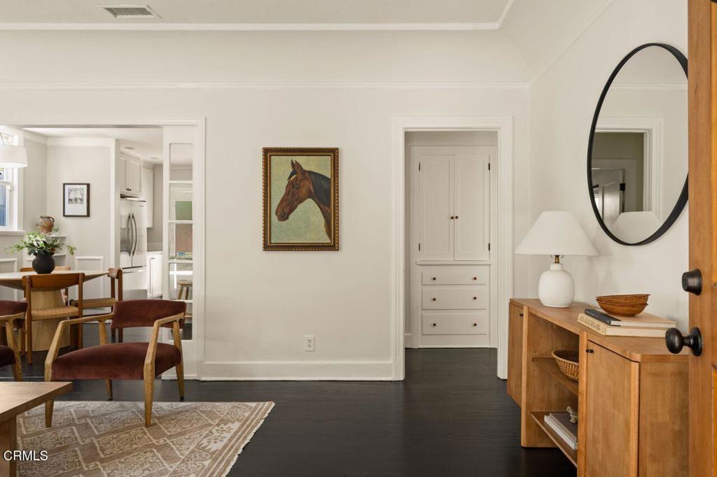 7567 Rosewood Avenue