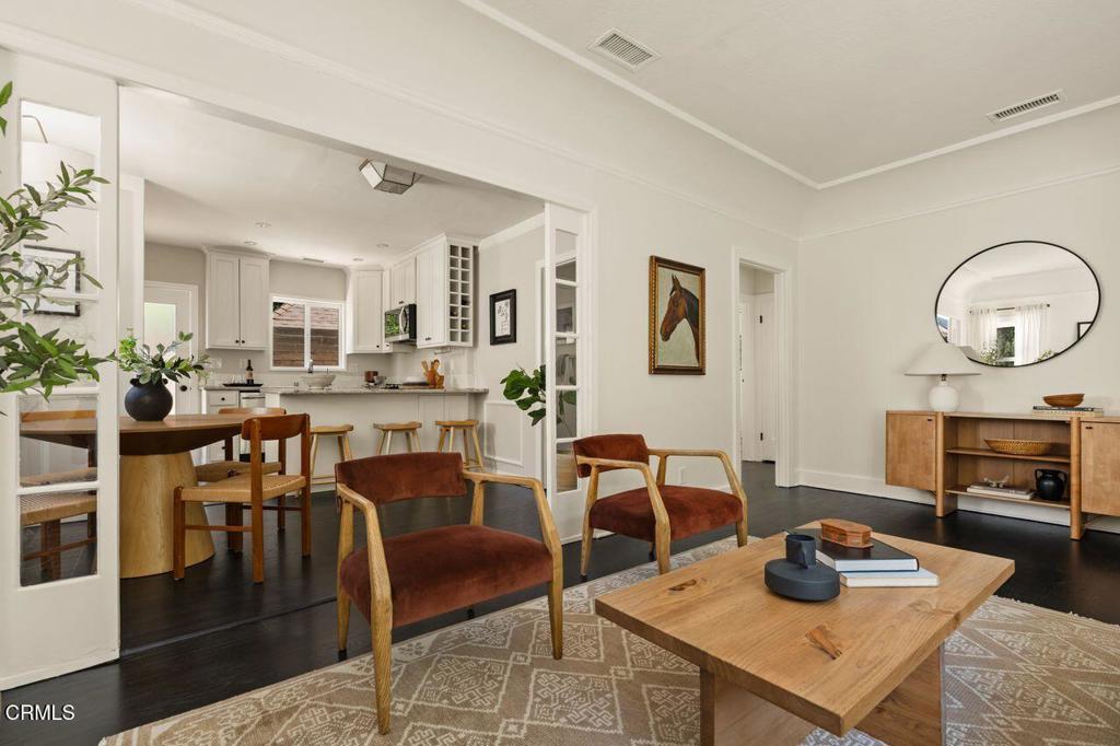 7567 Rosewood Avenue