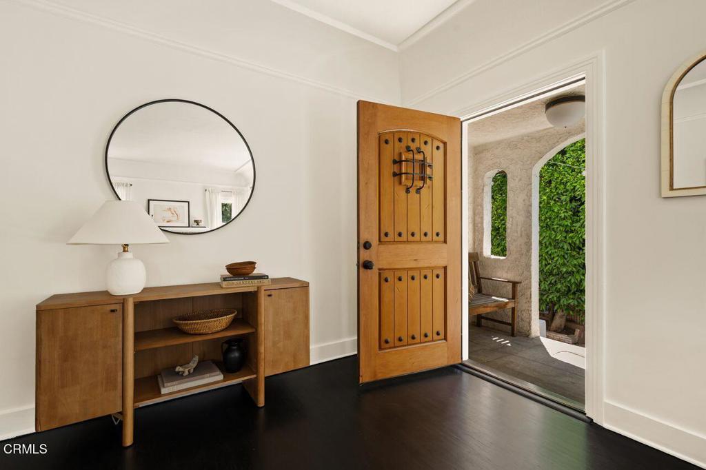 7567 Rosewood Avenue