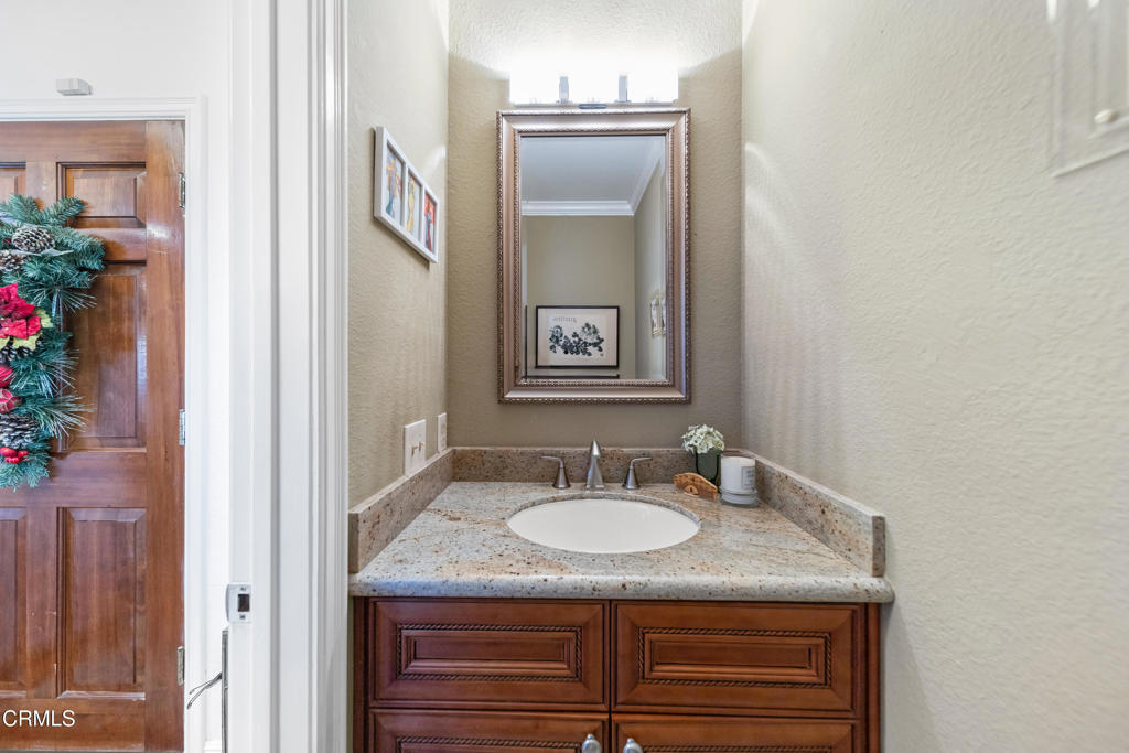 832 Magnolia Avenue 2
