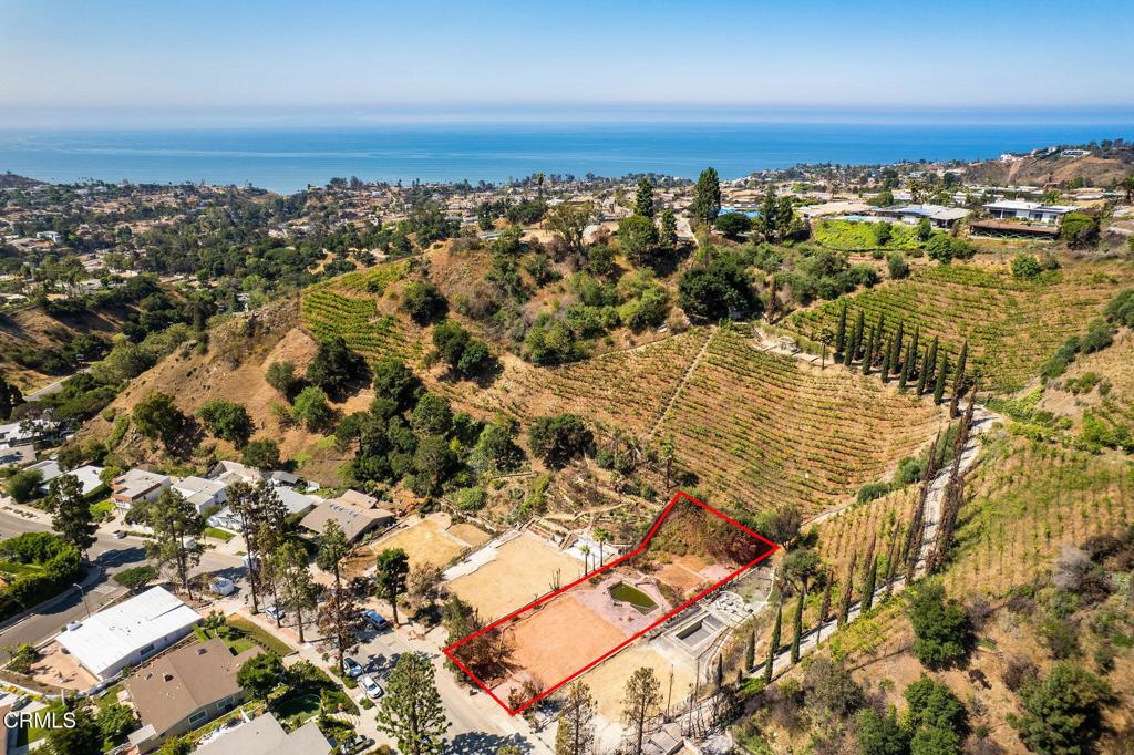 1227 Bienveneda Avenue