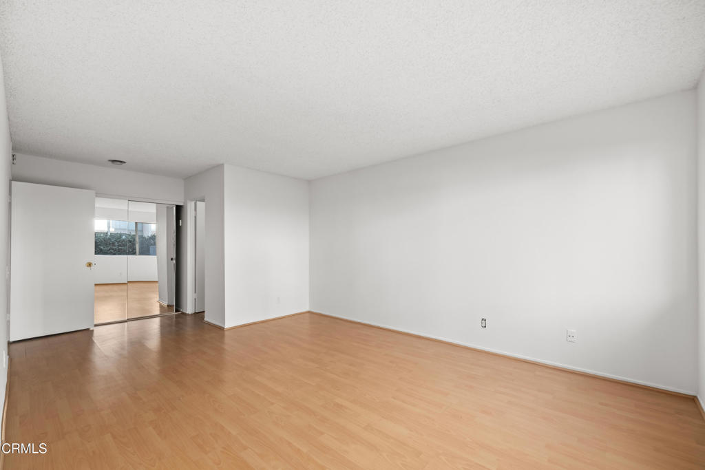 497 S El Molino Avenue 102