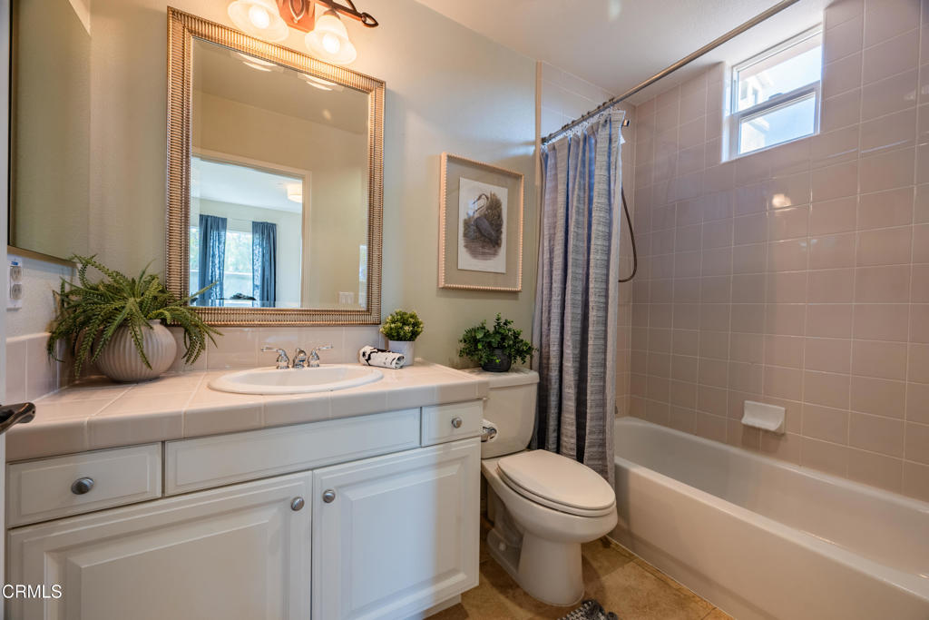 2461 Wagner Street 1