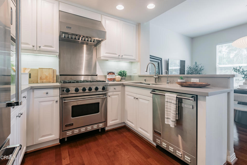 2461 Wagner Street 1