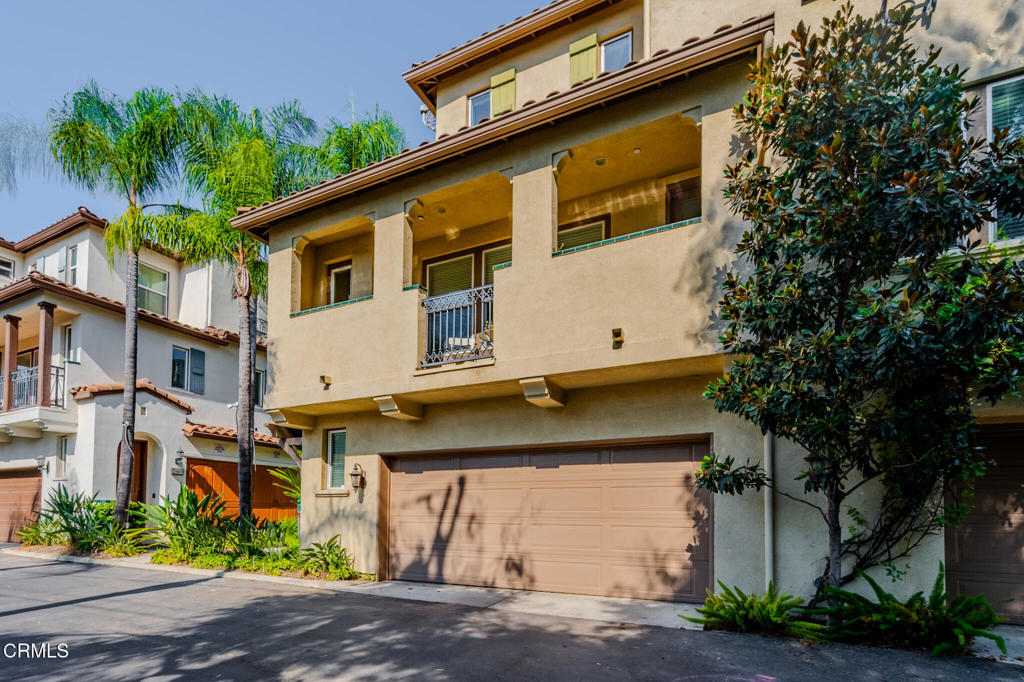 2461 Wagner Street 1