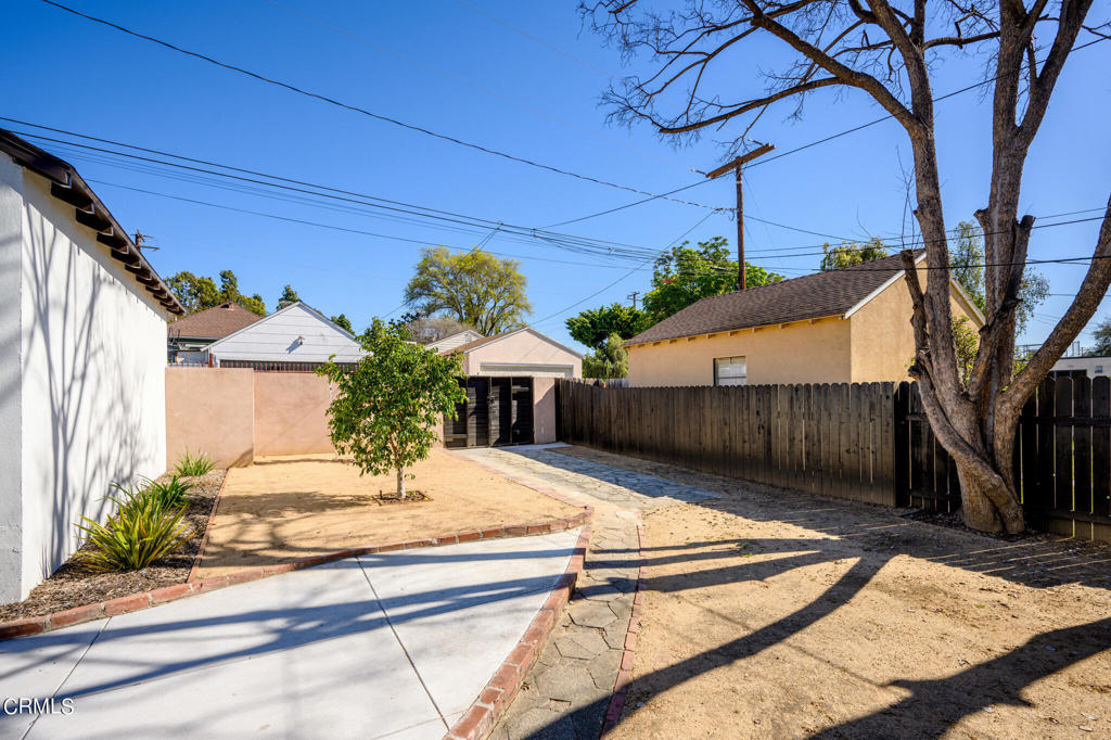 5848 Court Avenue