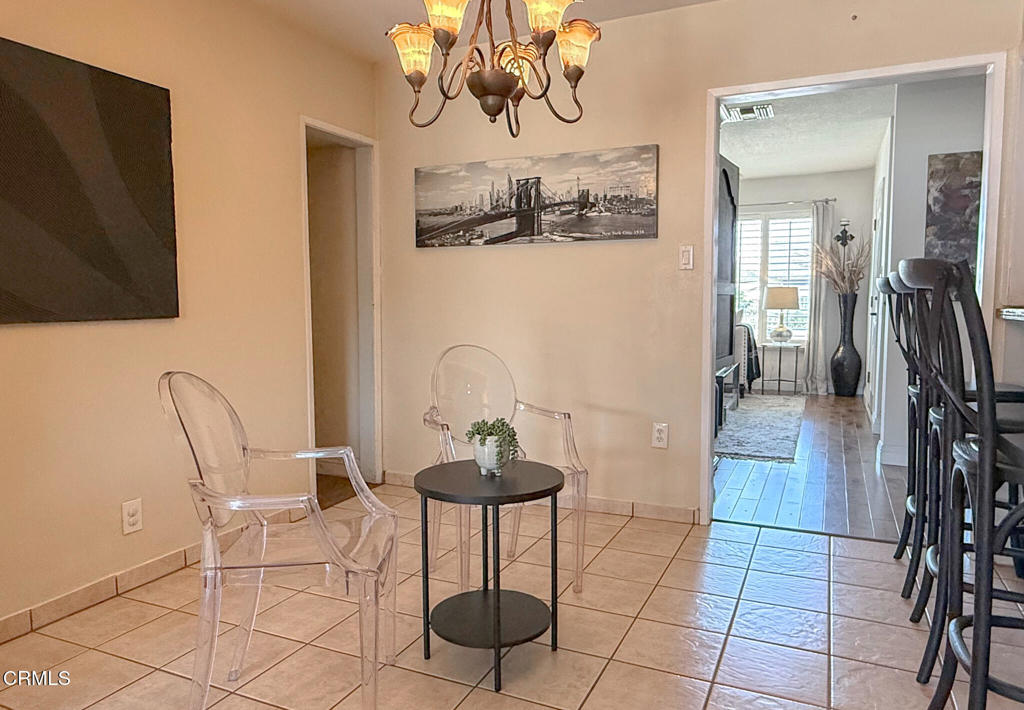 150 E Floral Drive