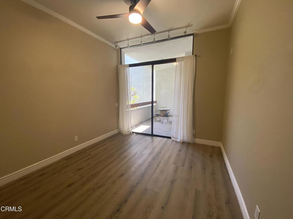 500 E Del Mar Boulevard 28