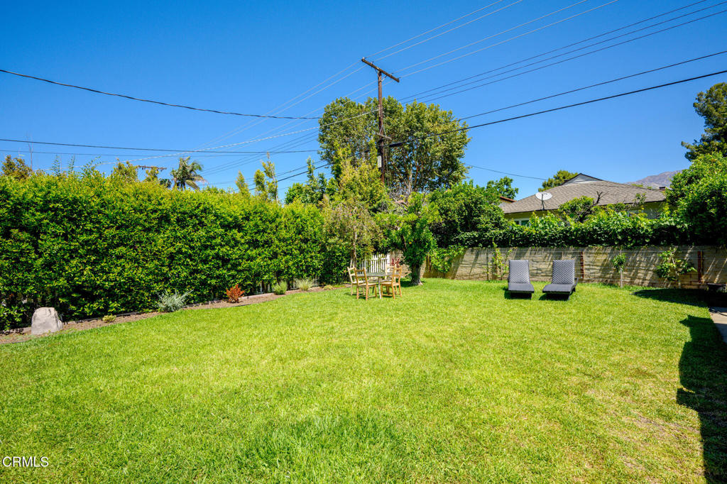 2175 Las Lunas Street