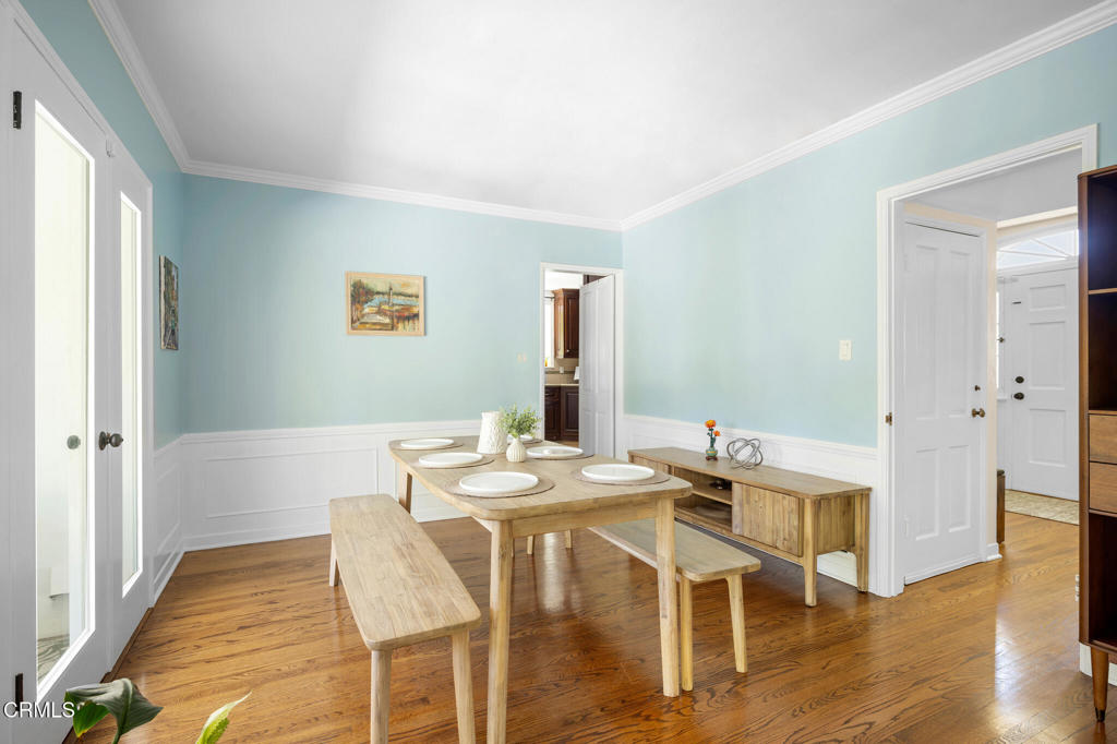 2175 Las Lunas Street