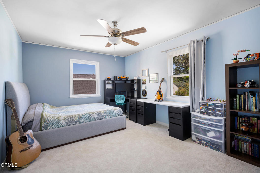 2175 Las Lunas Street