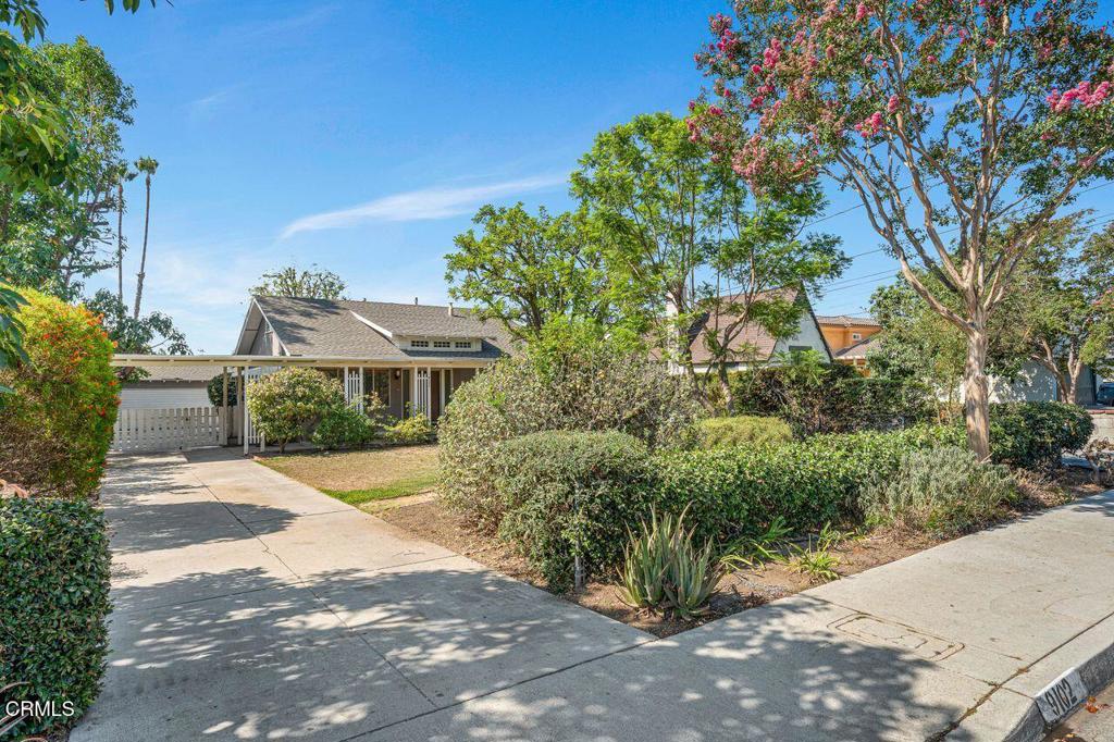 9102 E Fairview Avenue