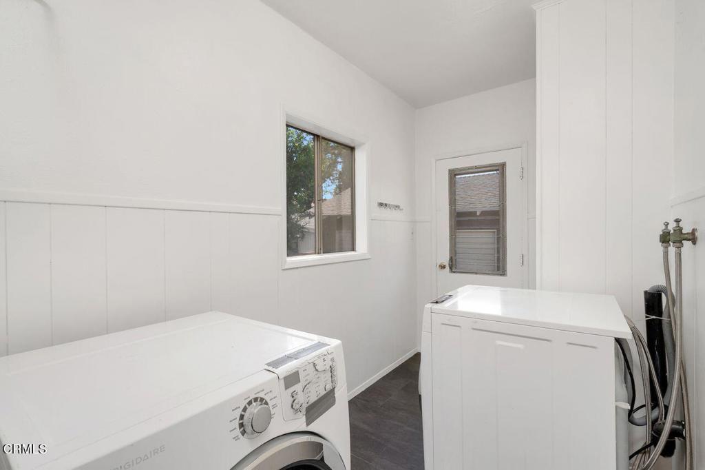 9102 E Fairview Avenue