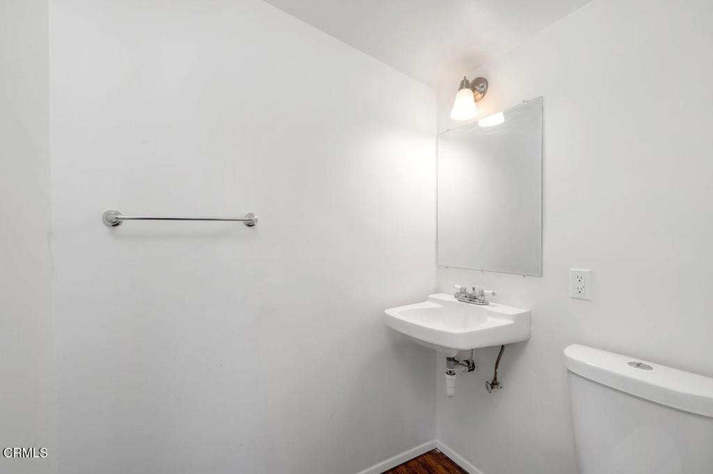 9102 E Fairview Avenue