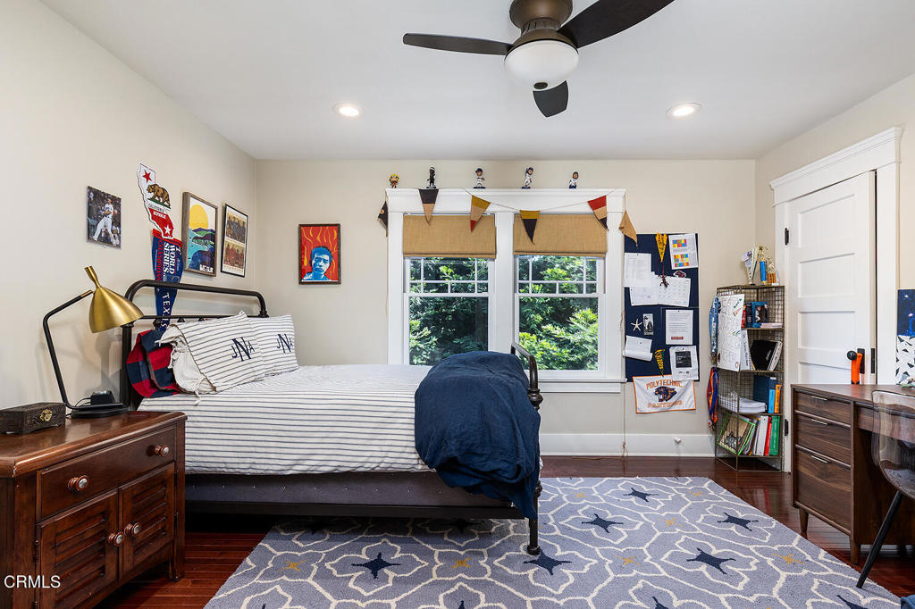 1031 Stratford Avenue