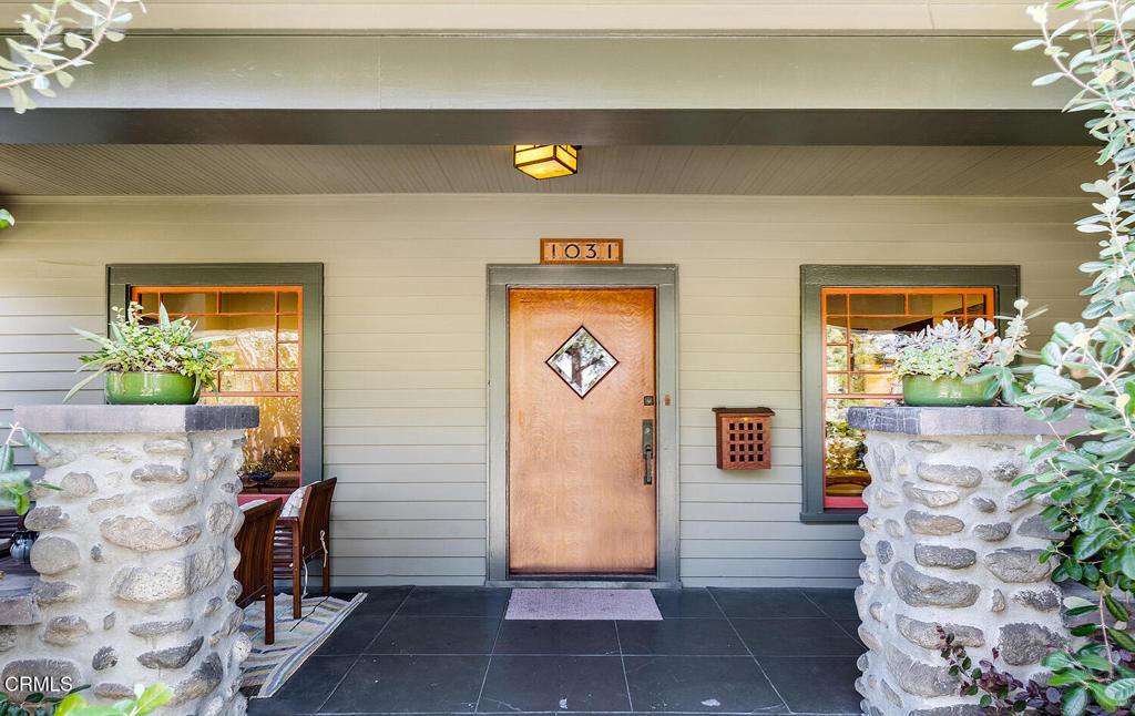 1031 Stratford Avenue