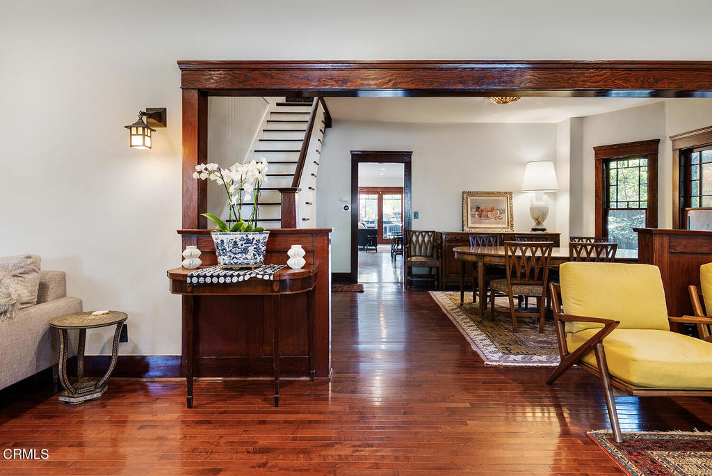 1031 Stratford Avenue