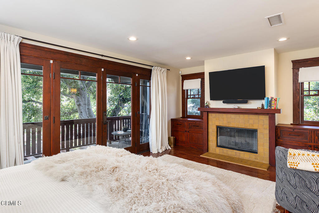 1031 Stratford Avenue