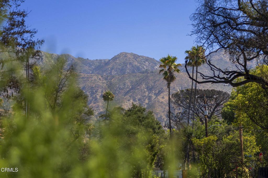 2975 Santa Anita Avenue