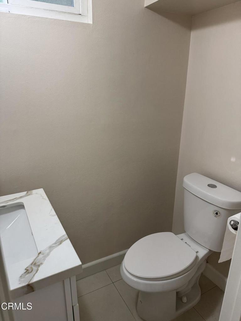 327 E Live Oak Street 17