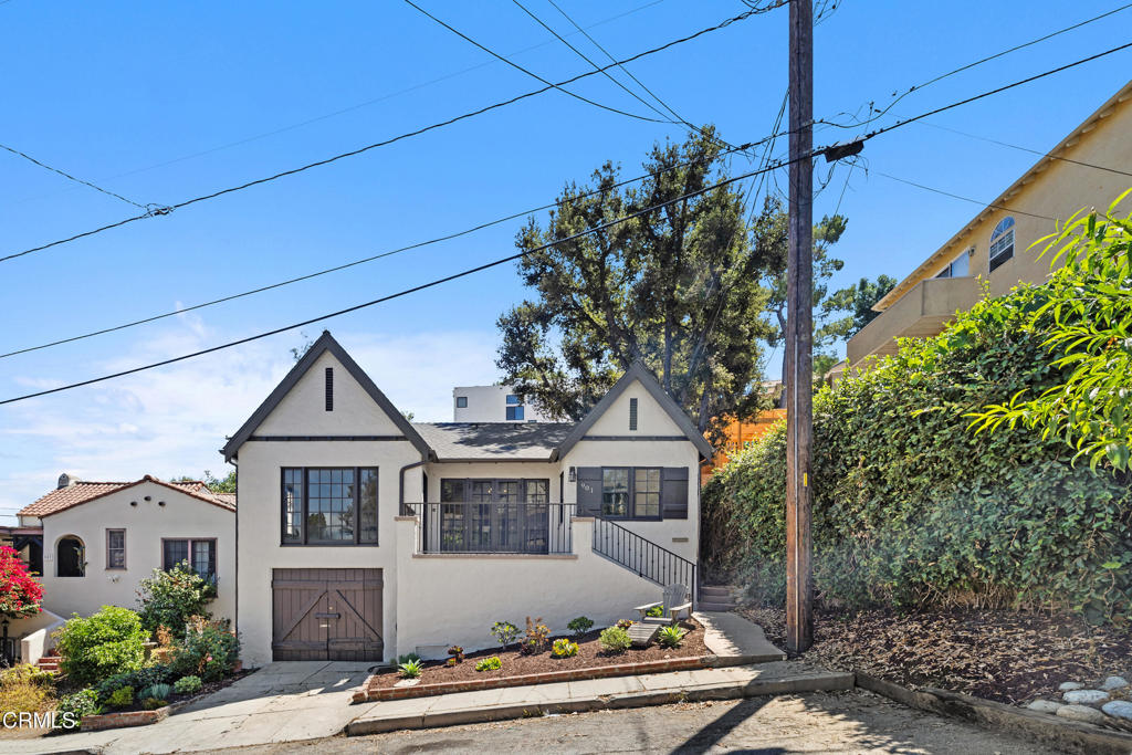 901 Wolford Lane