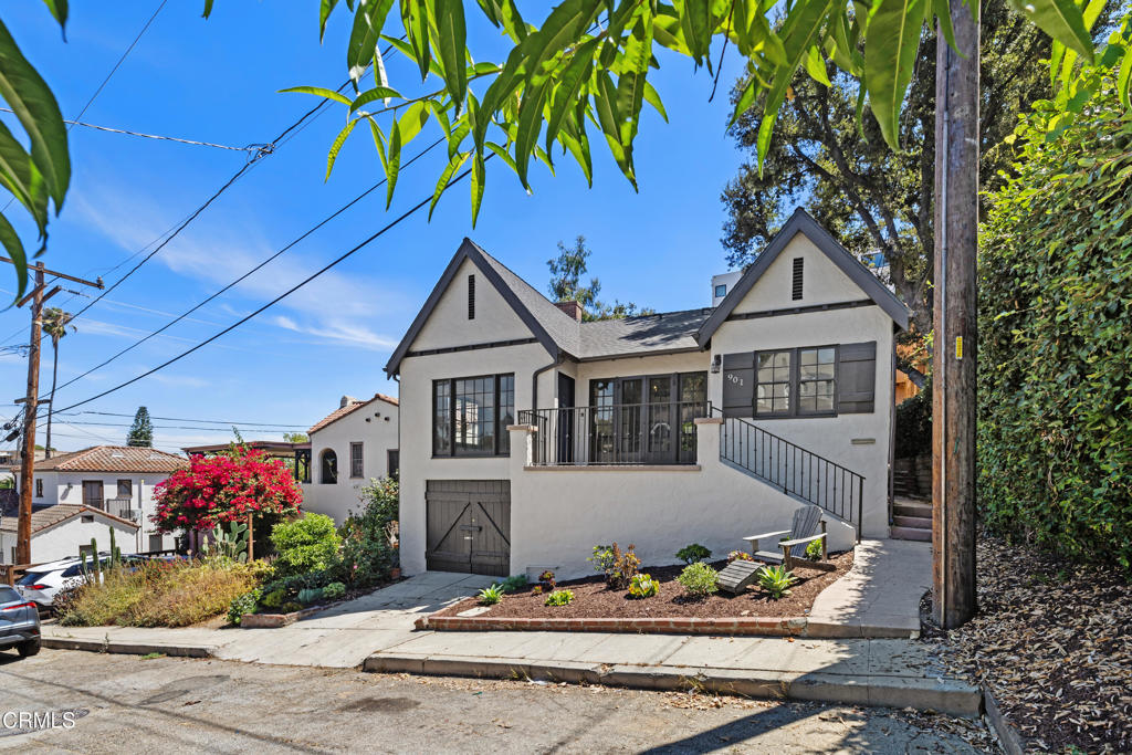 901 Wolford Lane