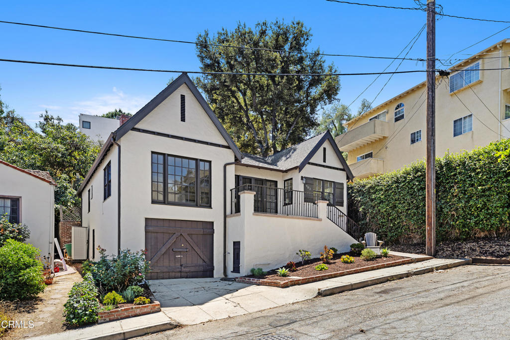 901 Wolford Lane
