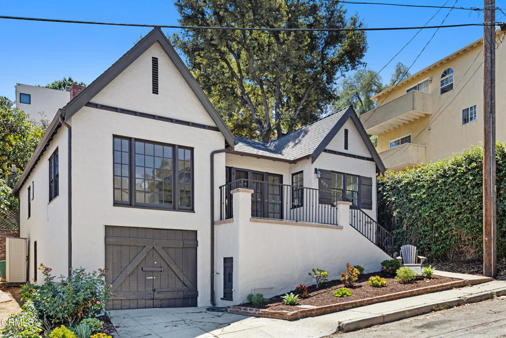 901 Wolford Lane