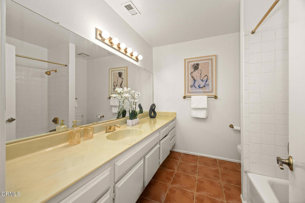 456 W Huntington Drive A