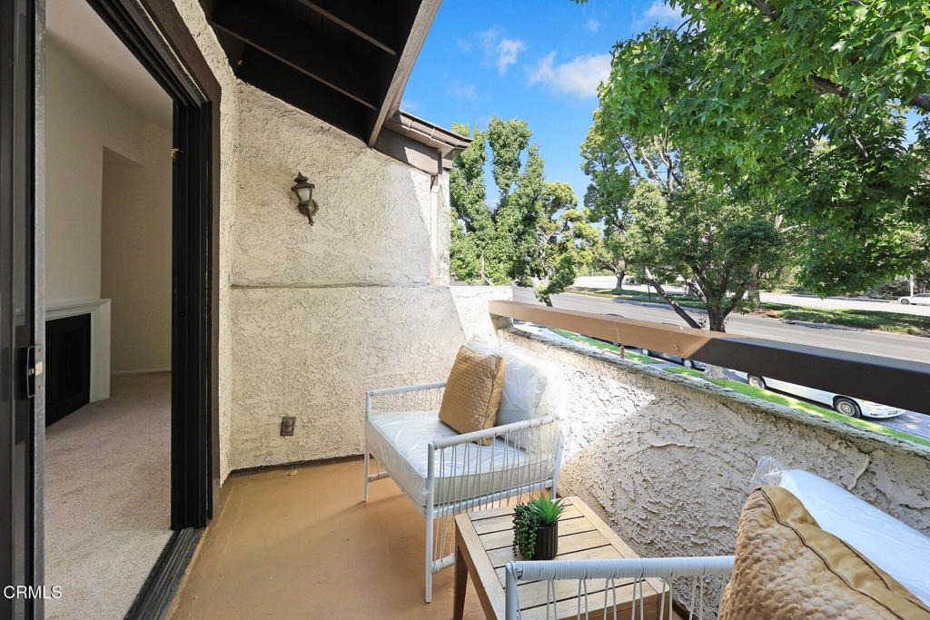 456 W Huntington Drive A