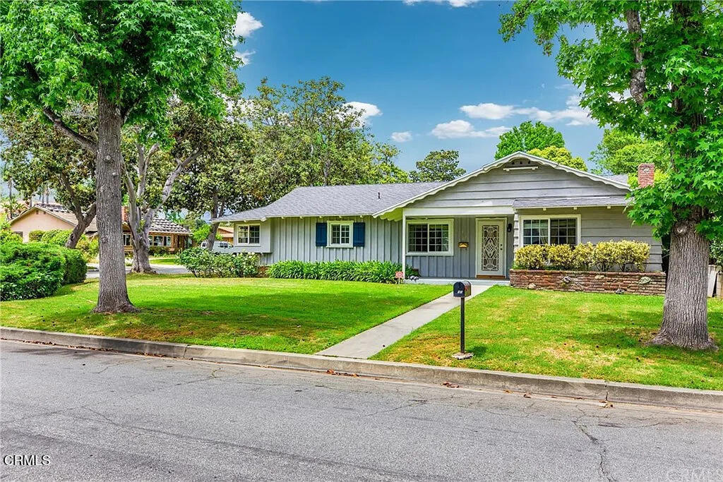 303 East Las Flores Avenue