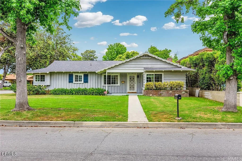 303 East Las Flores Avenue