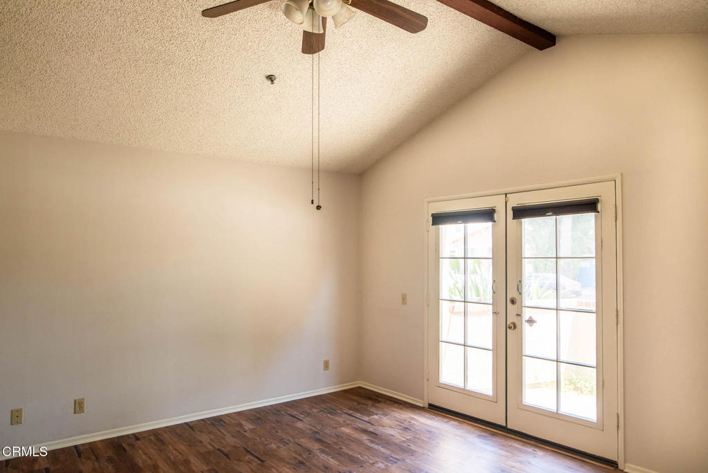 201 N Granada Avenue 3