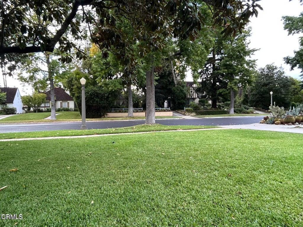 2190 Sherwood Road