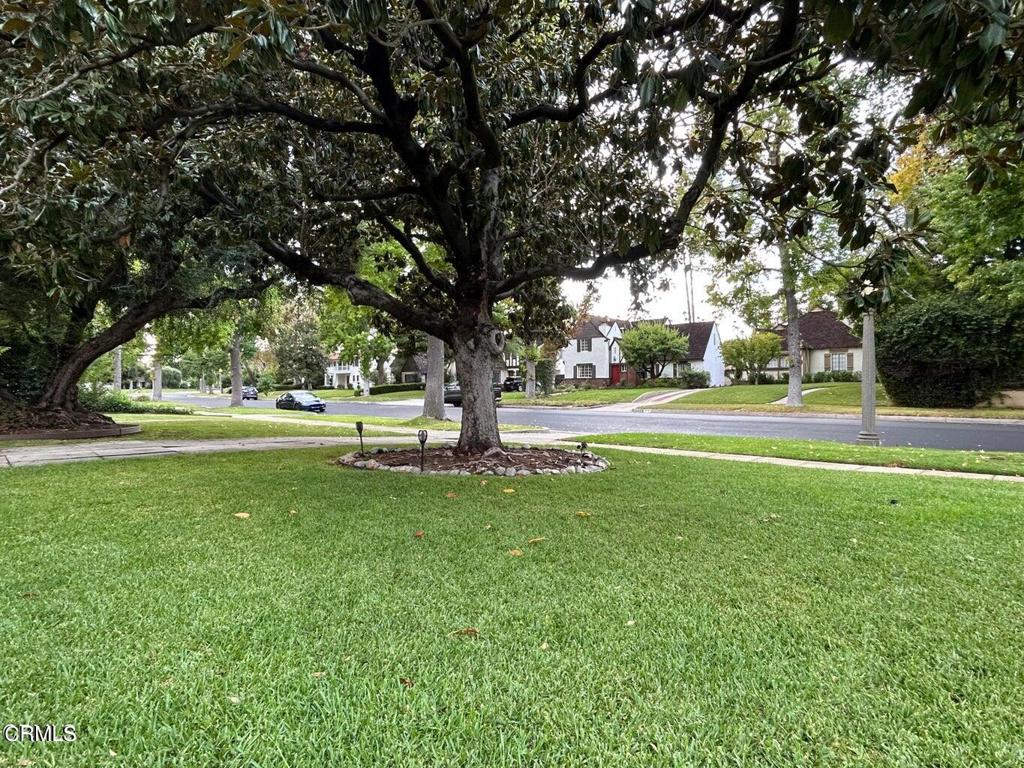 2190 Sherwood Road