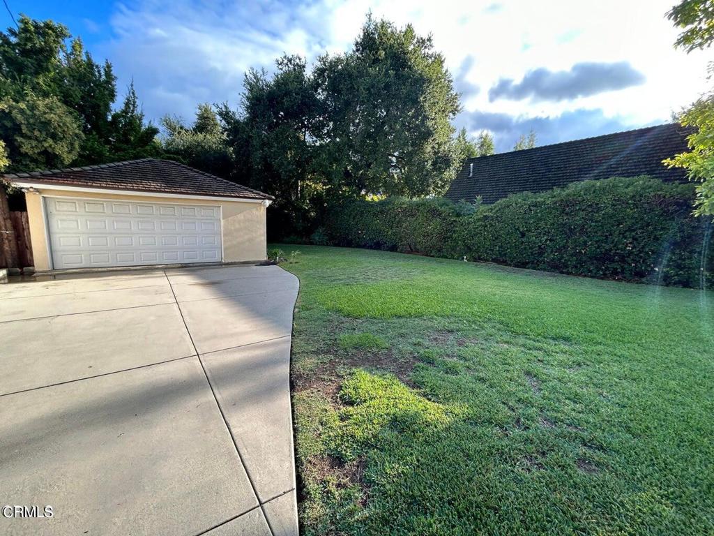 2190 Sherwood Road