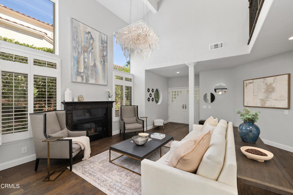 989 Calle La Primavera